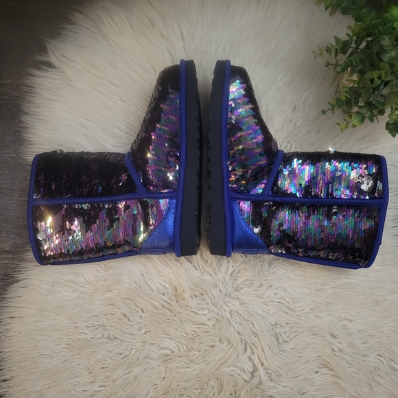 UGG Classic Short Multi Sequin Boots Size 5 - Picture 4 of 15